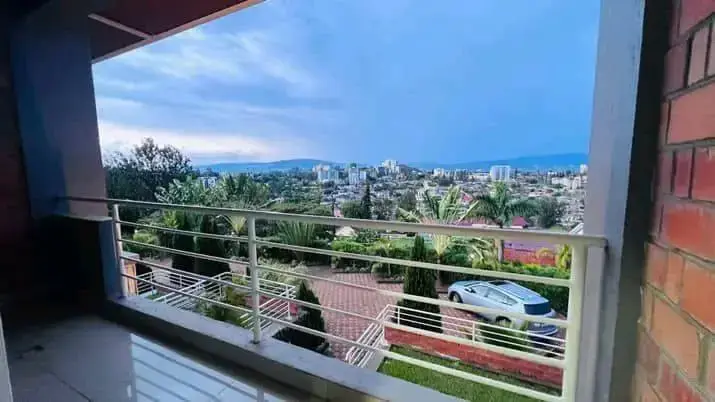 $ 650: Apartment Ikodeshwa-i Remera