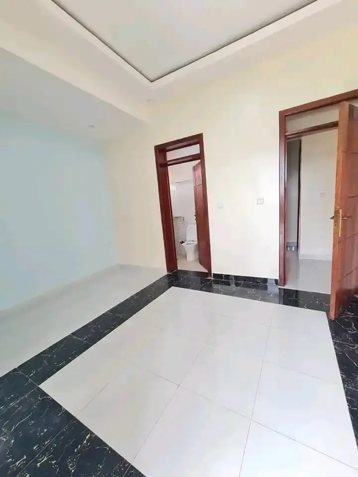 R416-800 000 Rwf: Irakodeshwa-Kicukiro